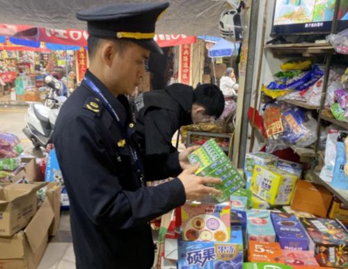 广东肇庆市场监管部门重拳出击，严打食品销售“无底线”营销乱象